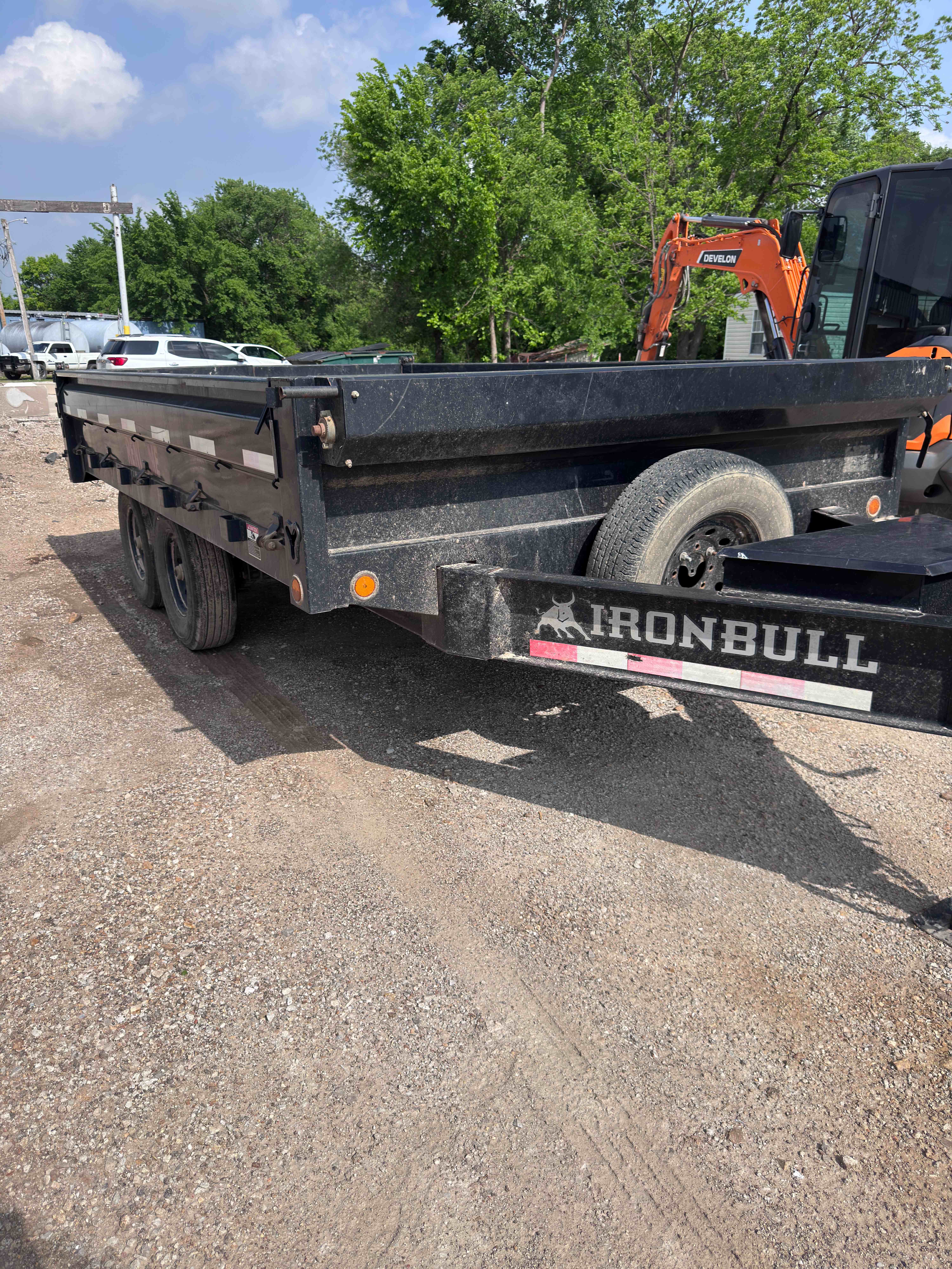 Dump Trailers