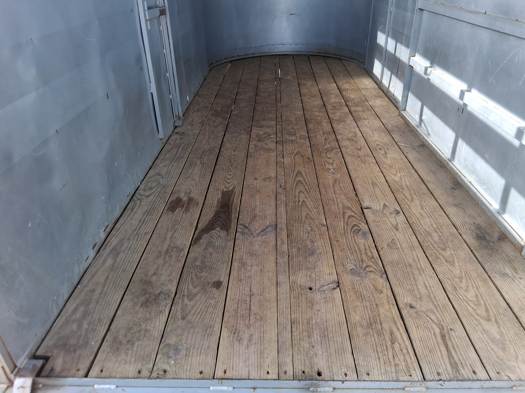 16ft Livestock Trailer view 7